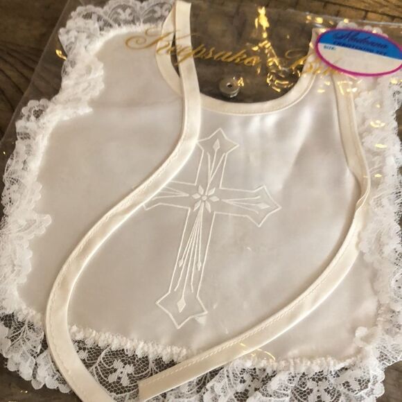 Madonna Christening Bib Lace and Satin w/Snap Keepsake Bib Holder Made in USA - Picture 14 of 17